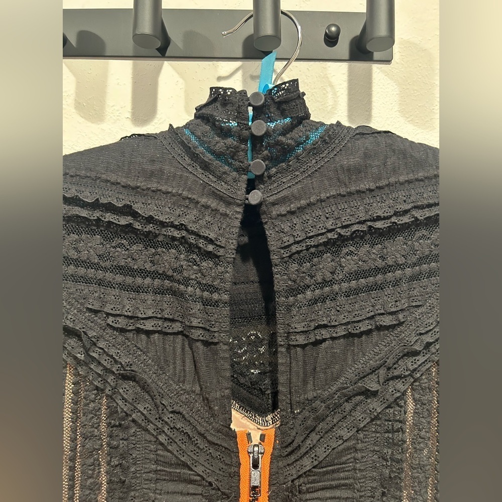 CINQ À SEPT Black Lace Mini Dress / Size 2 / - Picture 4 of 7
